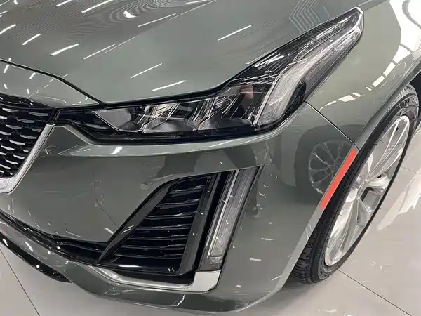 Cadillac CT5 2023