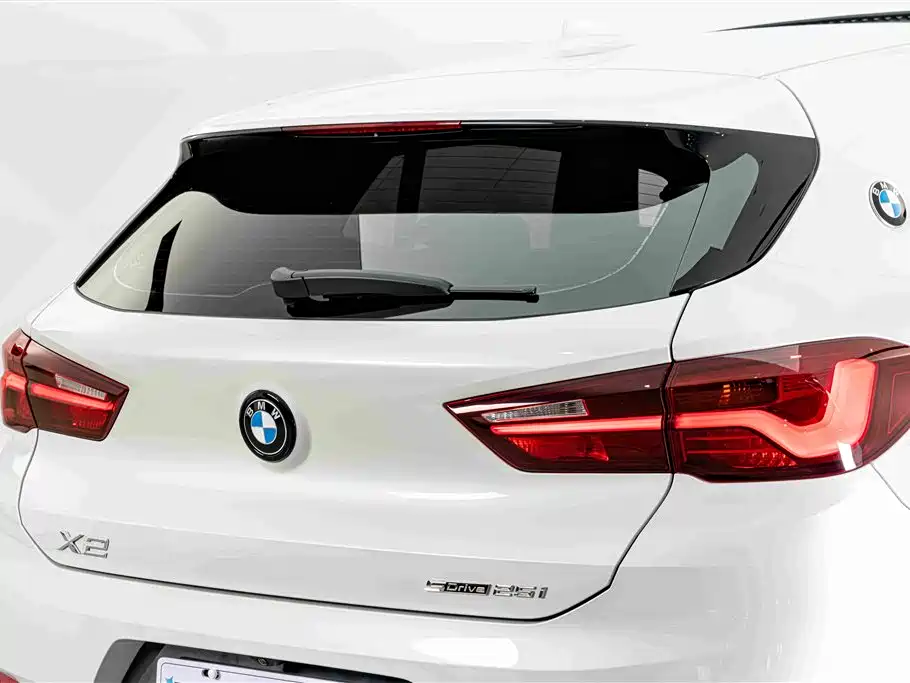 BMW X2 2023 — фото 8