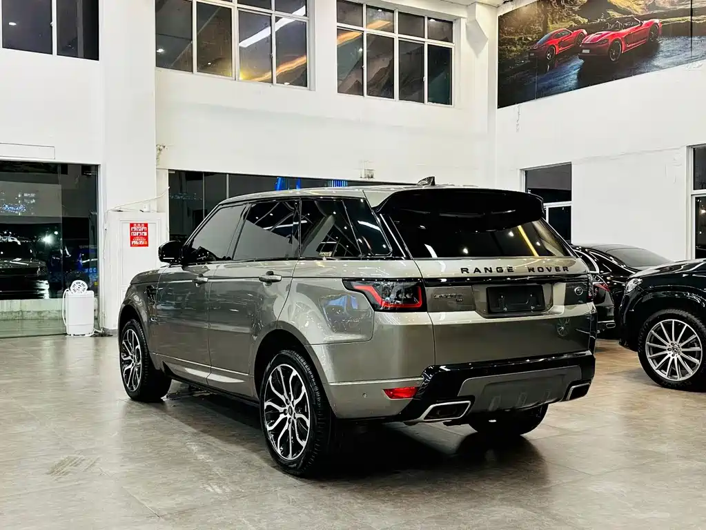 Land Rover Sport 2022 — фото 4