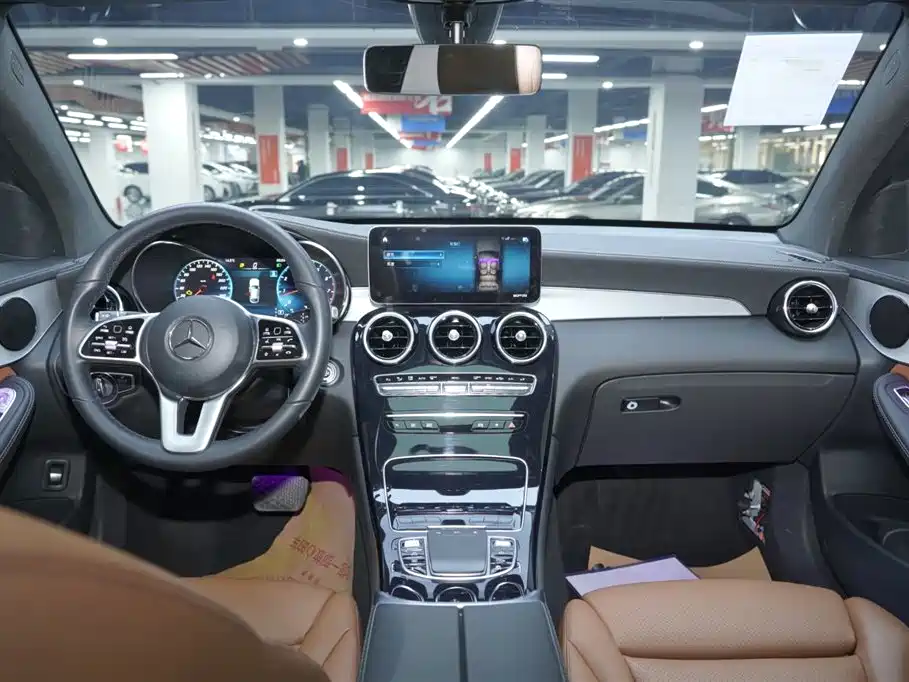 Mercedes-Benz GLC Coupe 2022 — фото 19