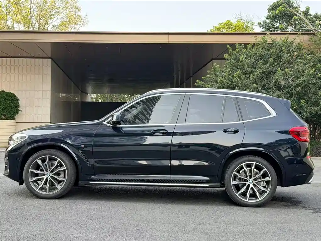BMW X3 2021 — фото 17