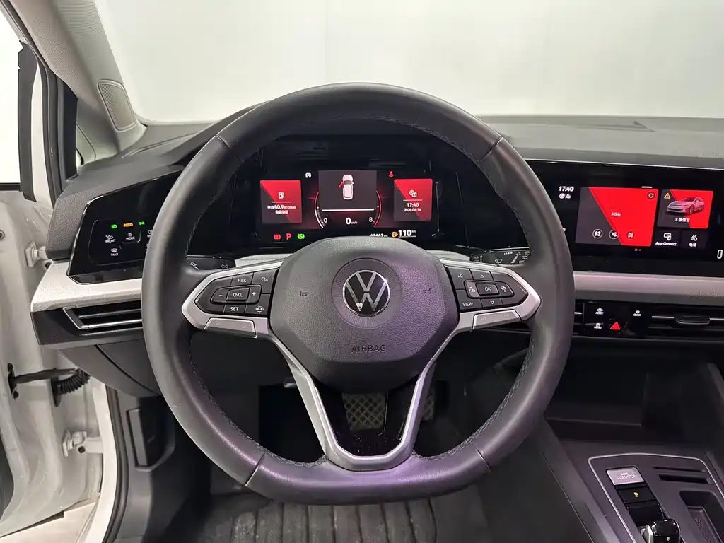 Volkswagen Golf 2023