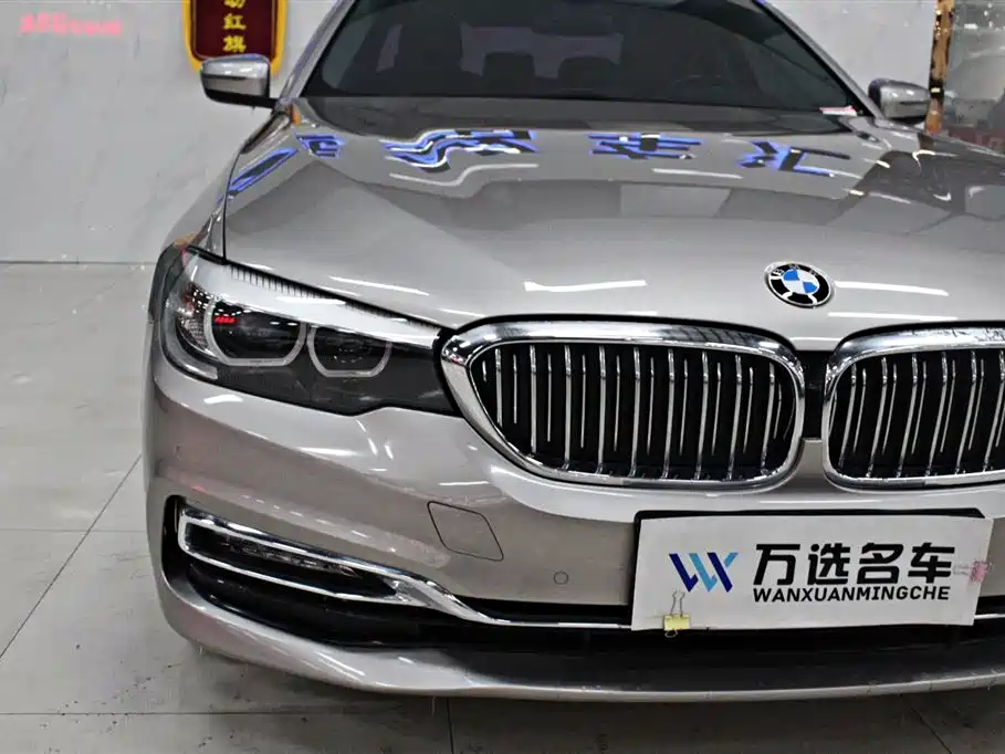 BMW 5 Series 2018 — фото 2