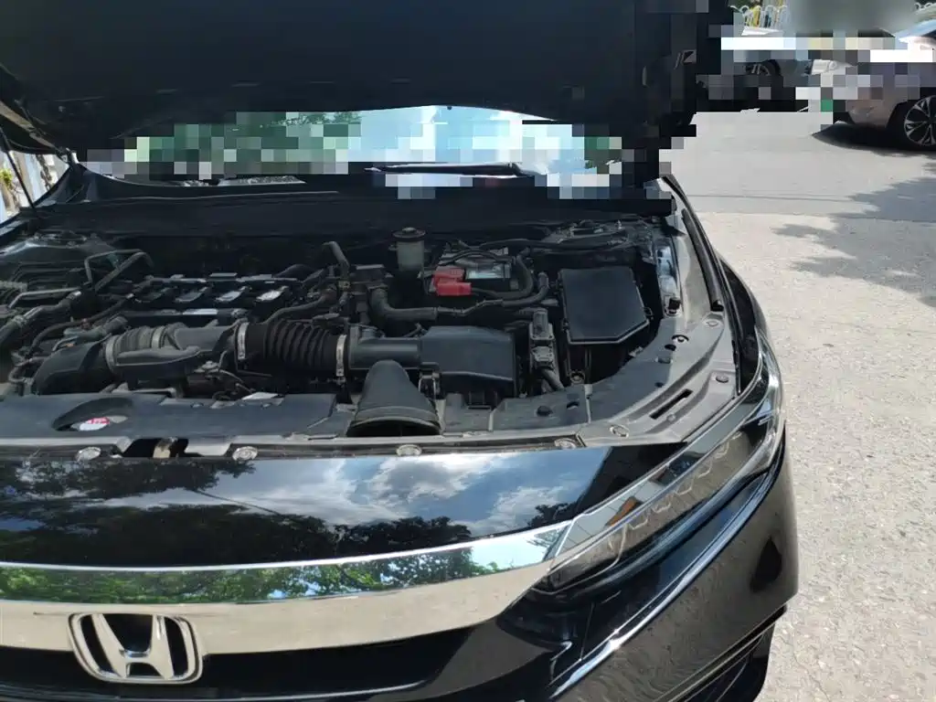 Honda Accord 2018 — фото 21