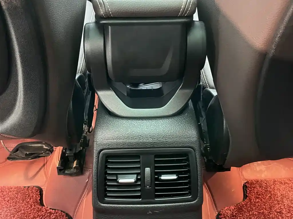 BMW X1 2022 — фото 28