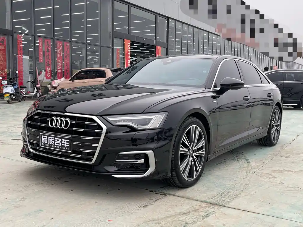 Audi A6L 2022 — фото 1