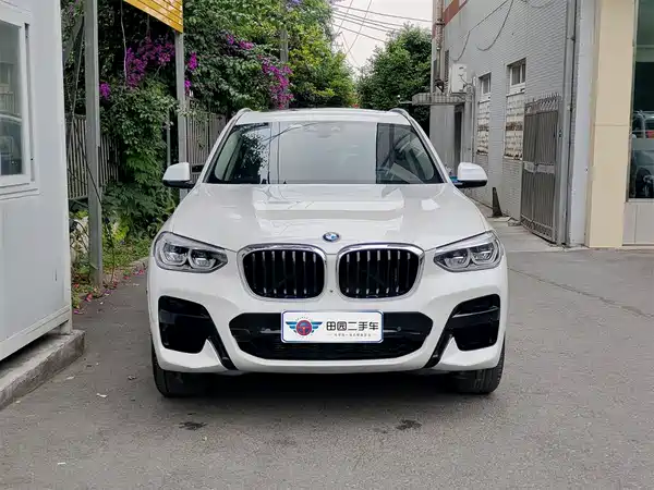 BMW X3 2021