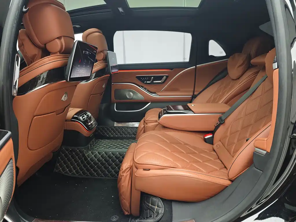 Mercedes-Benz S-Class 2023 — фото 7