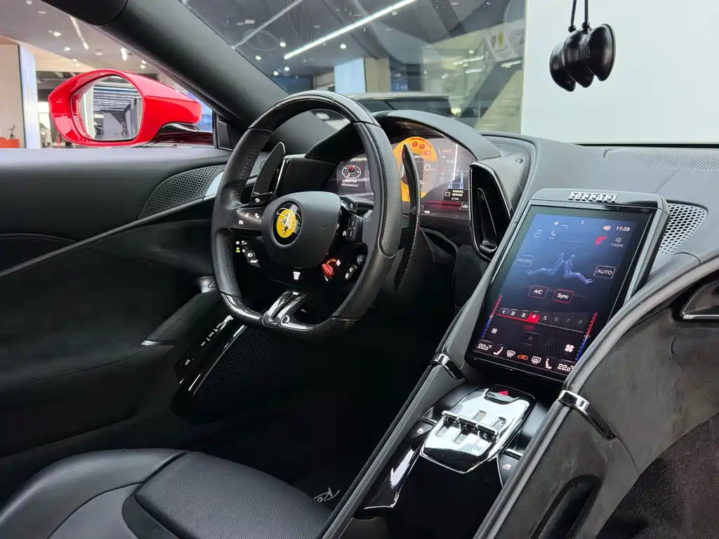 Ferrari Roma 2025 — фото 15
