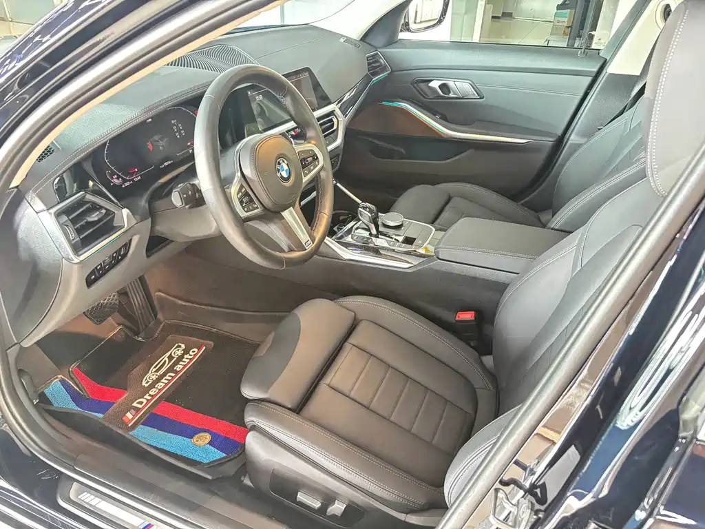 BMW 3 Series 2021
