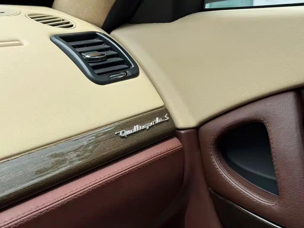Maserati Quattroporte 2010 — фото 13