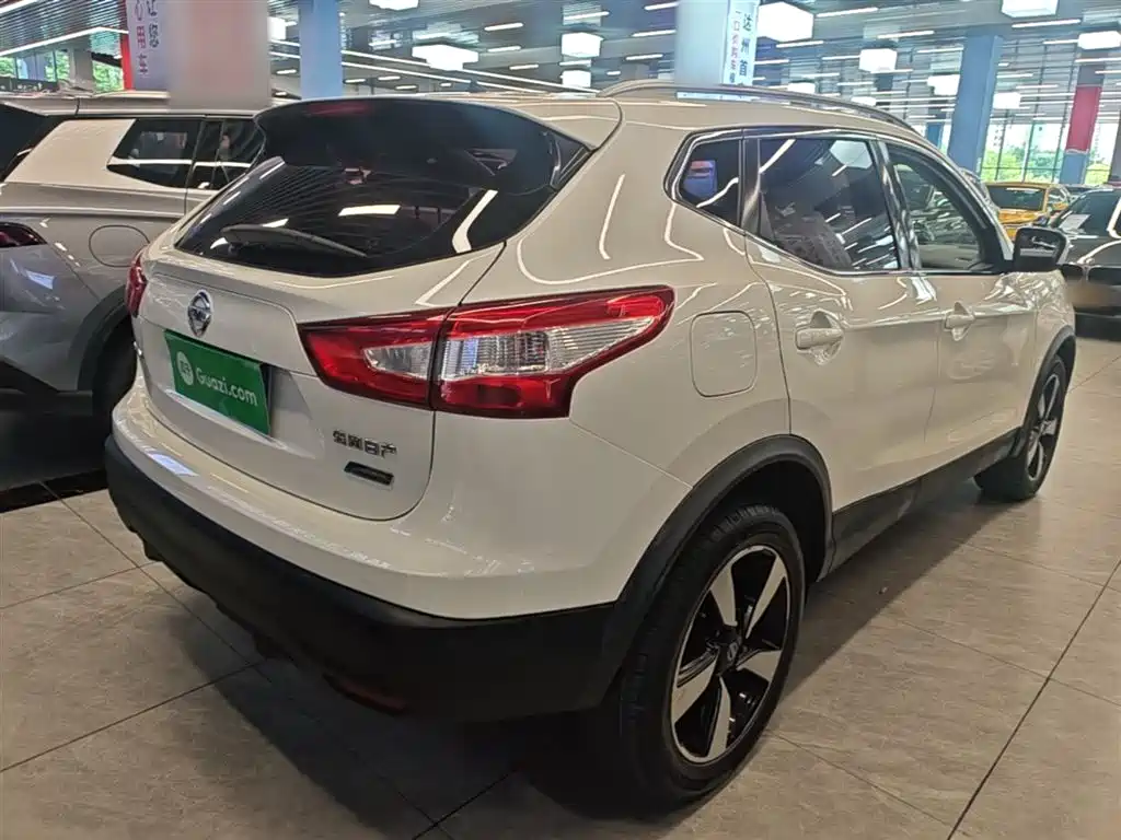 Nissan Qashqai 2018 — фото 7