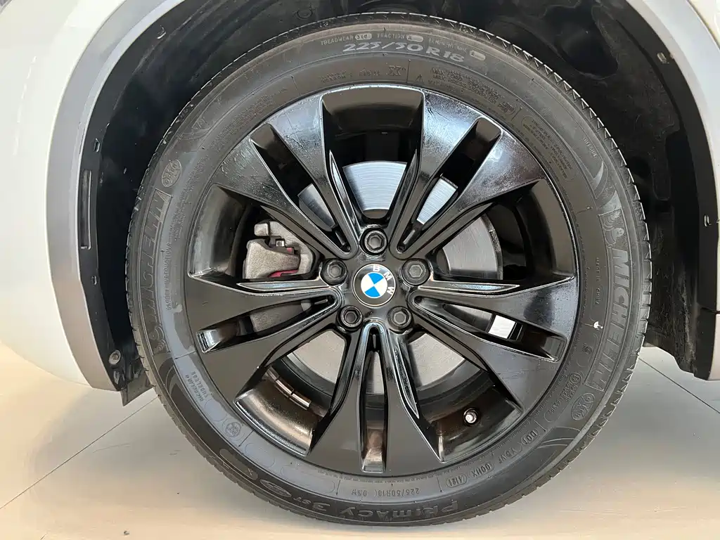 BMW X2 2022 — фото 15