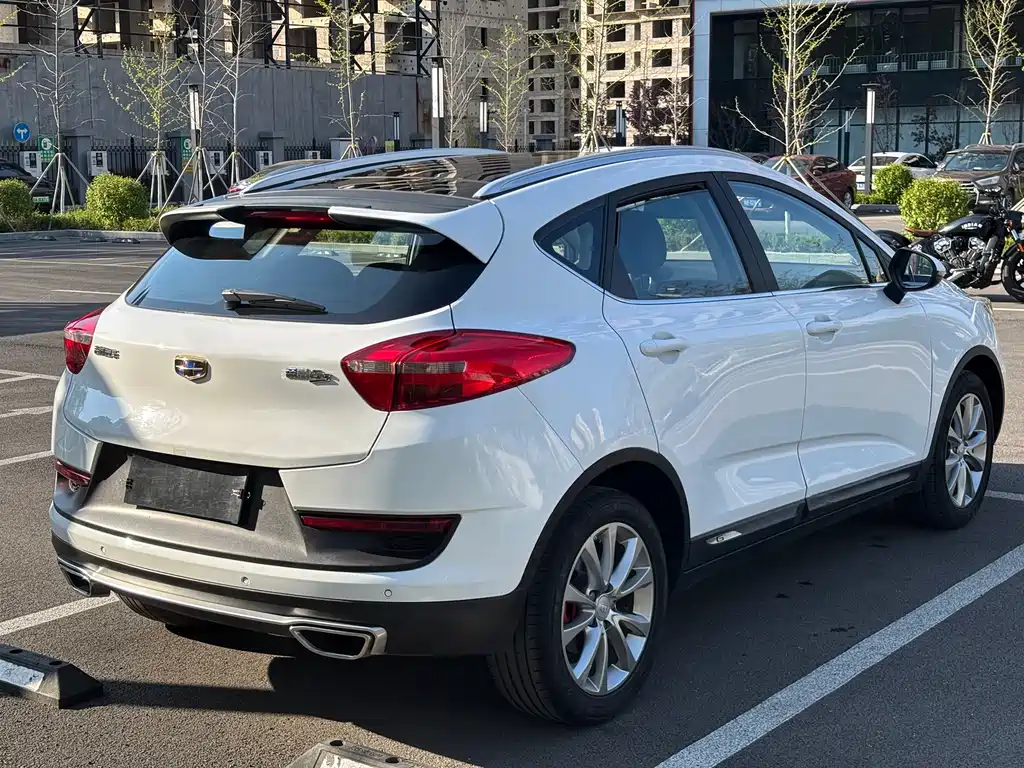 Geely Emgrand GS 2017 — фото 6