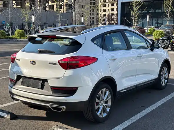 Geely Emgrand GS 2016