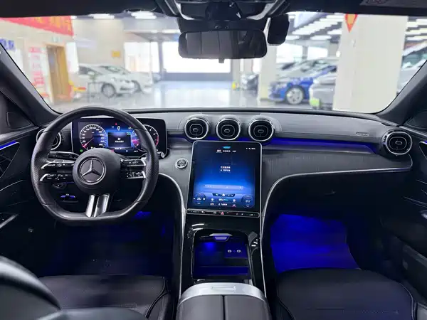 Mercedes-Benz C-Class 2022