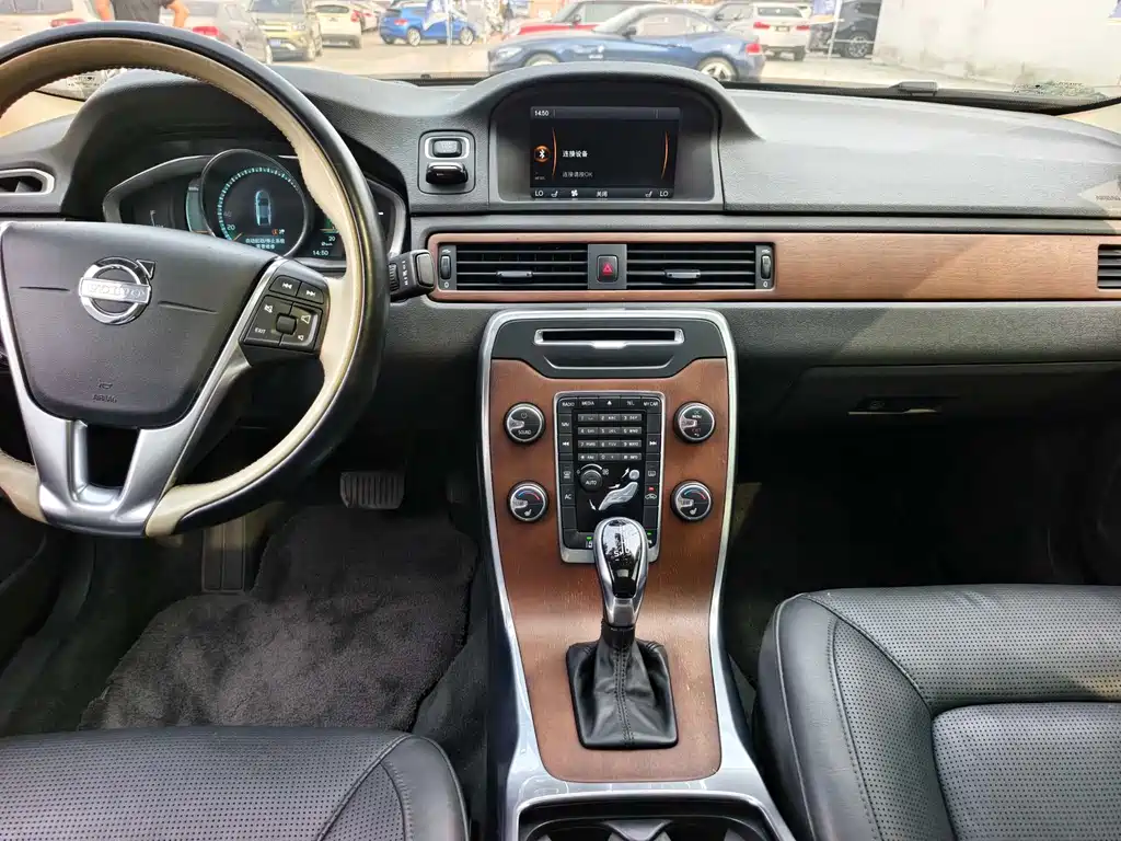 Volvo S80L 2015 — фото 13