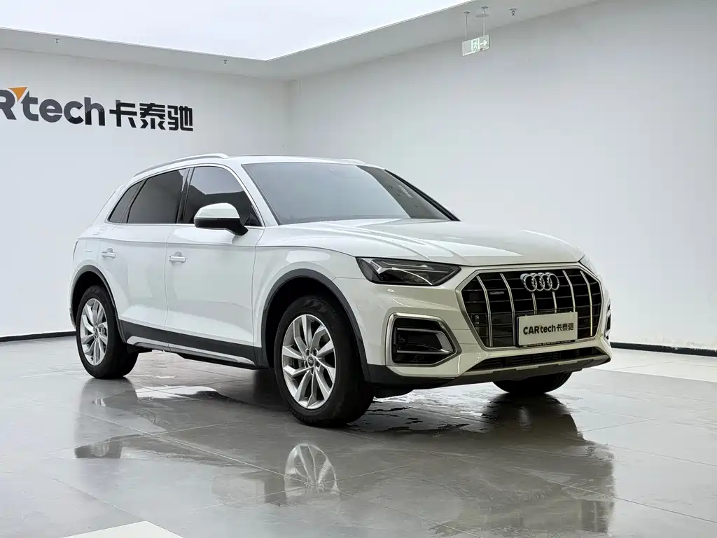 Audi Q5L 2024 — фото 7