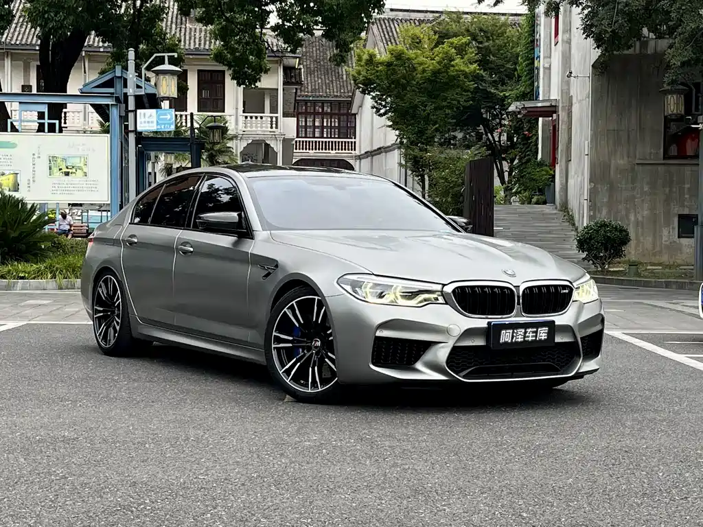 BMW M5 2019 — фото 2