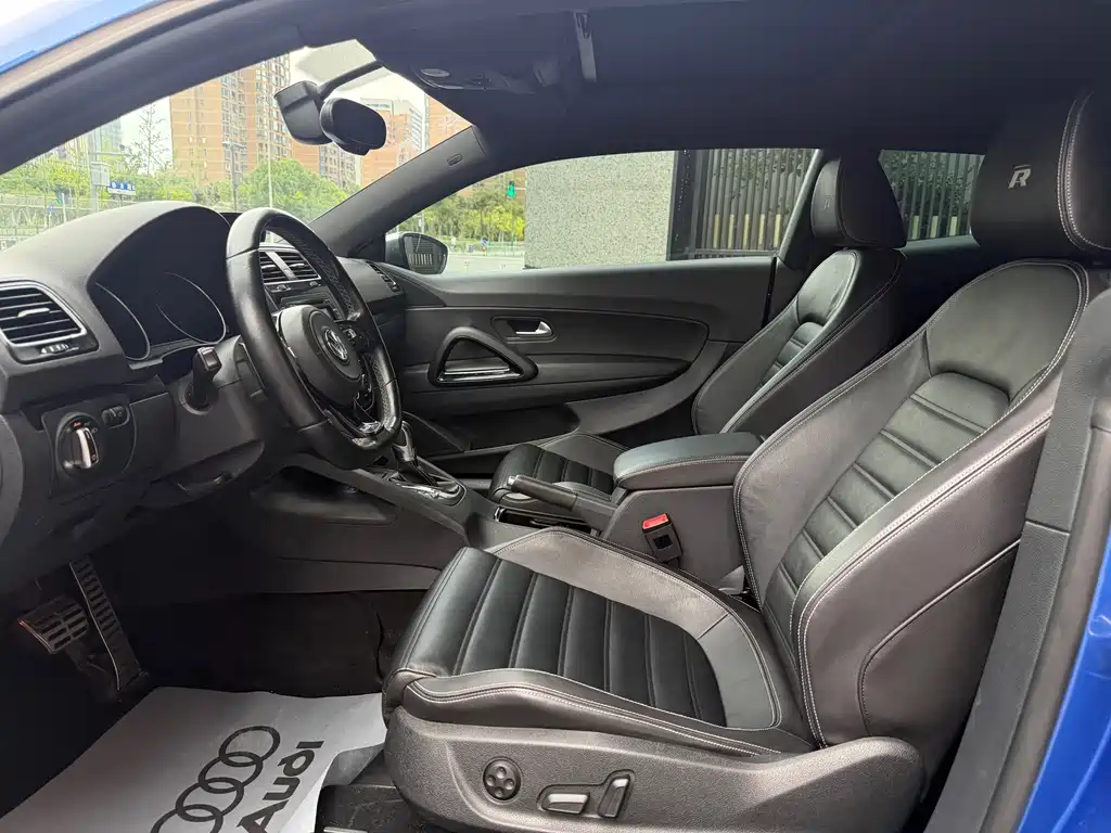 Volkswagen Scirocco 2015 — фото 10