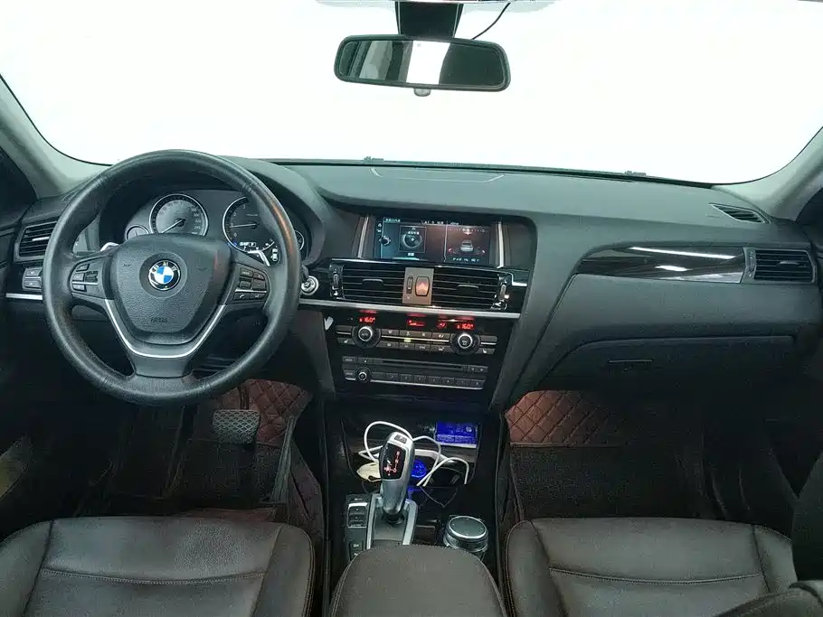 BMW X4 2017 — фото 12