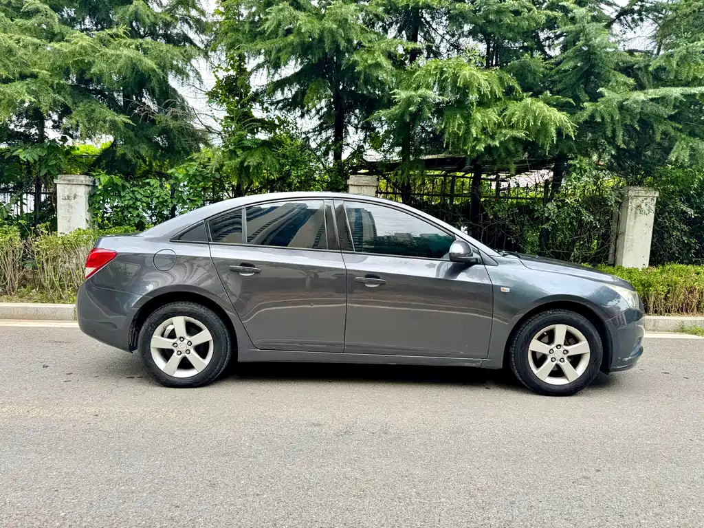 Chevrolet Cruze 2011