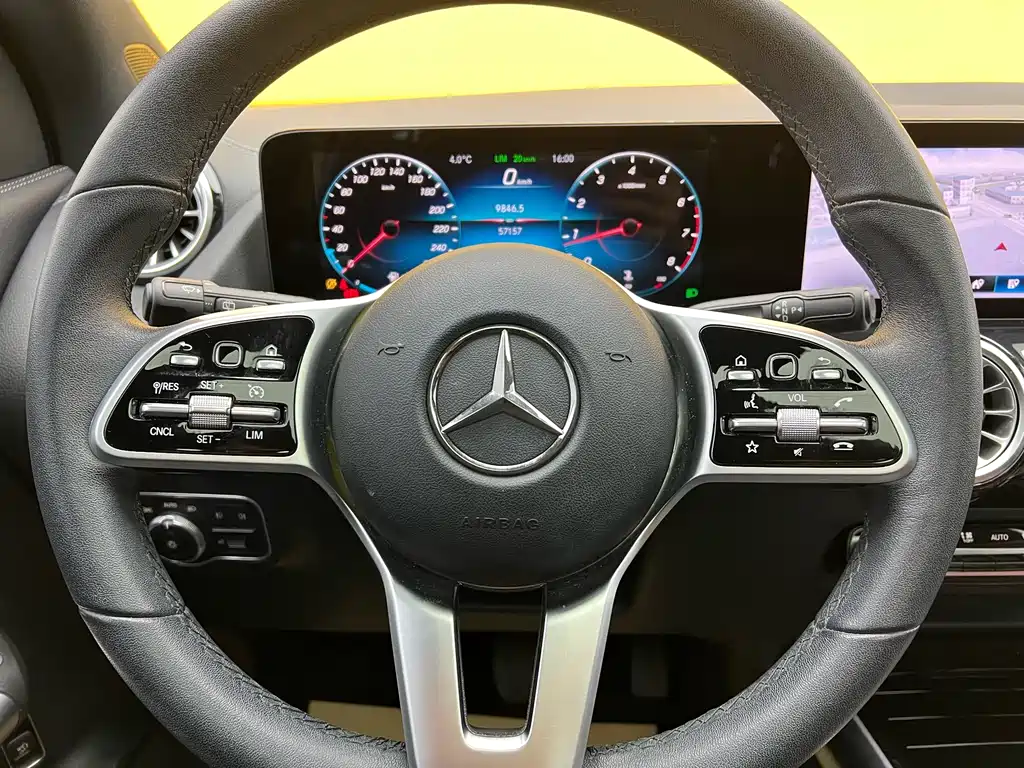 Mercedes-Benz GLA 2022 — фото 10
