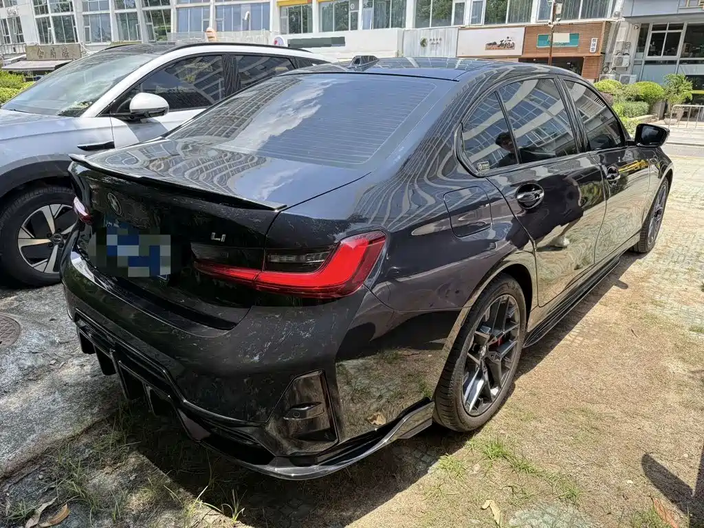 BMW 3 Series 2025