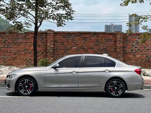 BMW 3 Series 2016