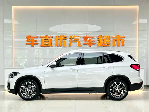 BMW X1 2021