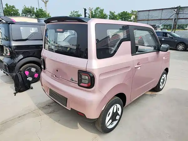 Geely Galaxy Panda 2025