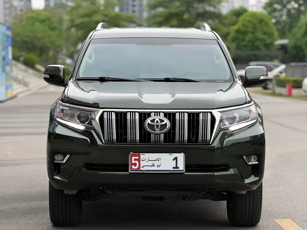 Toyota Prado 2016 — фото 2