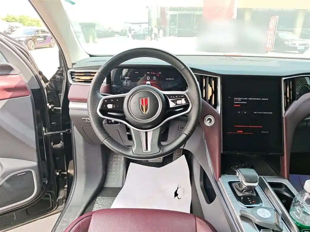 Hongqi HS7 PHEV 2025 — фото 11