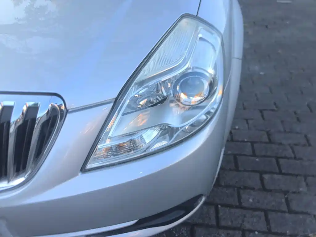 Buick Excelle 2015 — фото 24