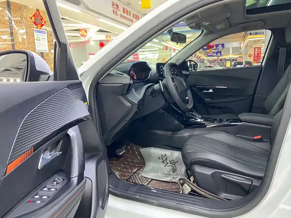 Peugeot 2008 2022