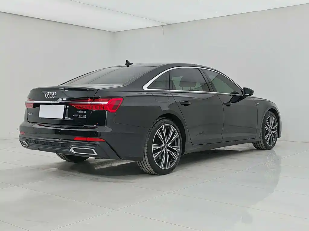 Audi A6L 2022 — фото 3