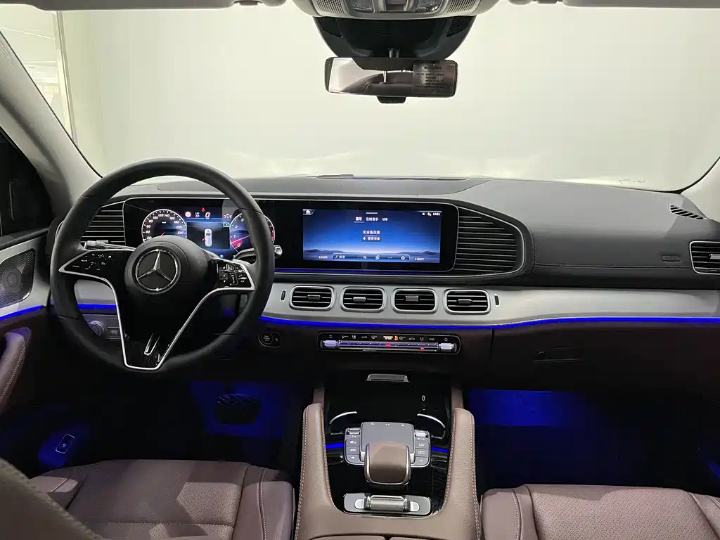 Mercedes-Benz GLS 2025 — фото 8