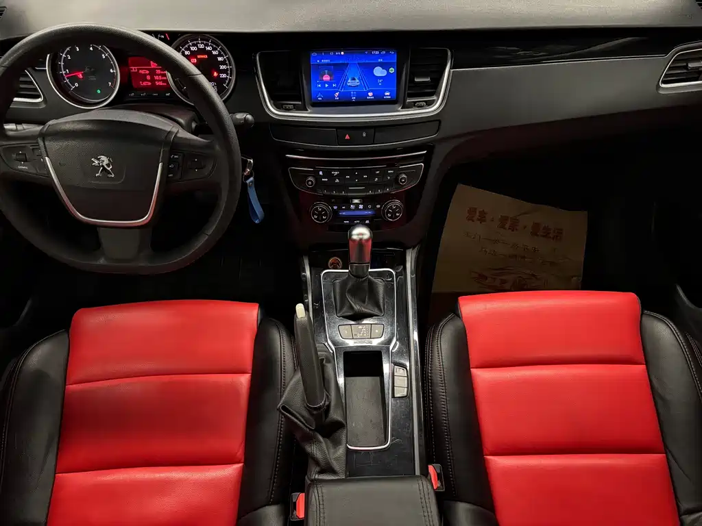 Peugeot 508 2015 — фото 10