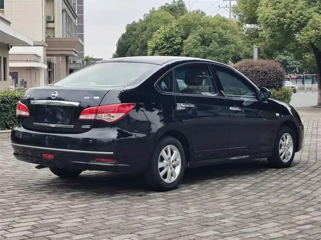 Nissan Sylphy 2018 — фото 9