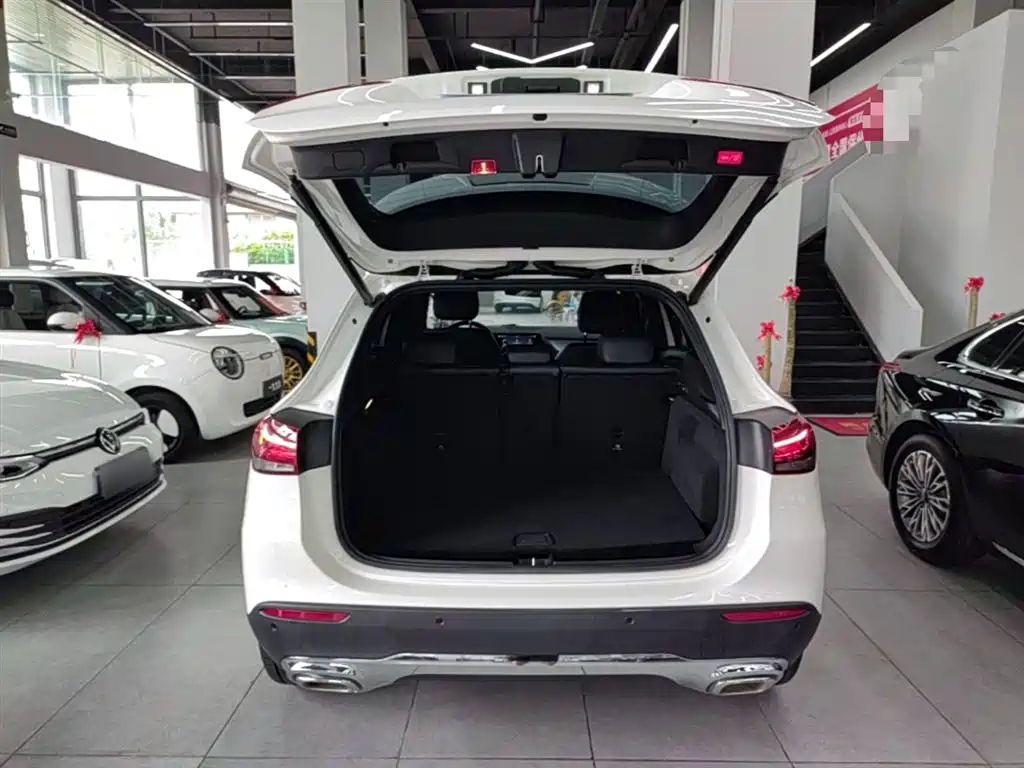 Mercedes-Benz GLA 2021 — фото 19