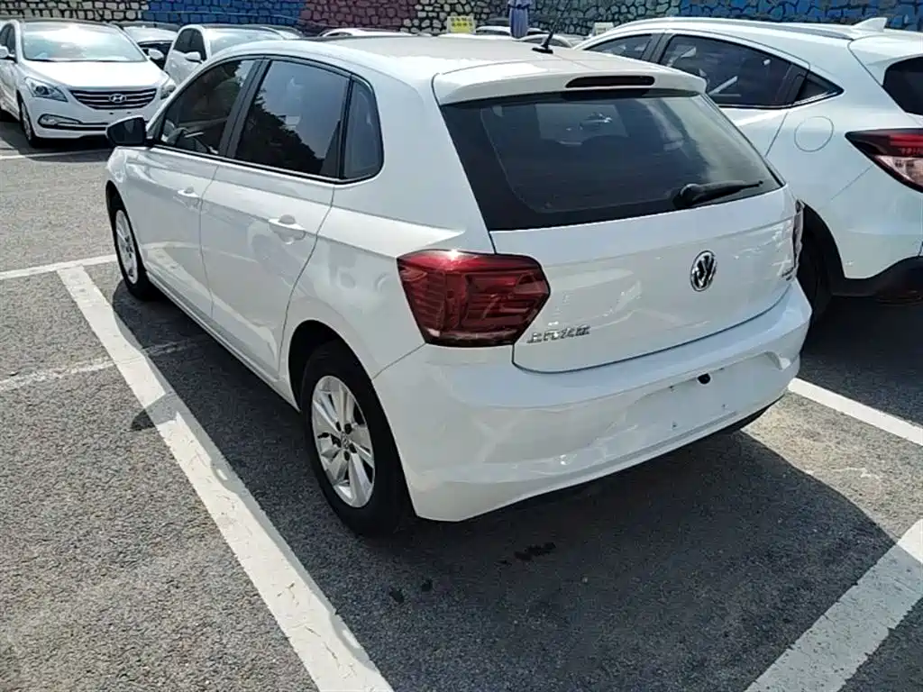 Volkswagen Polo 2021 — фото 23