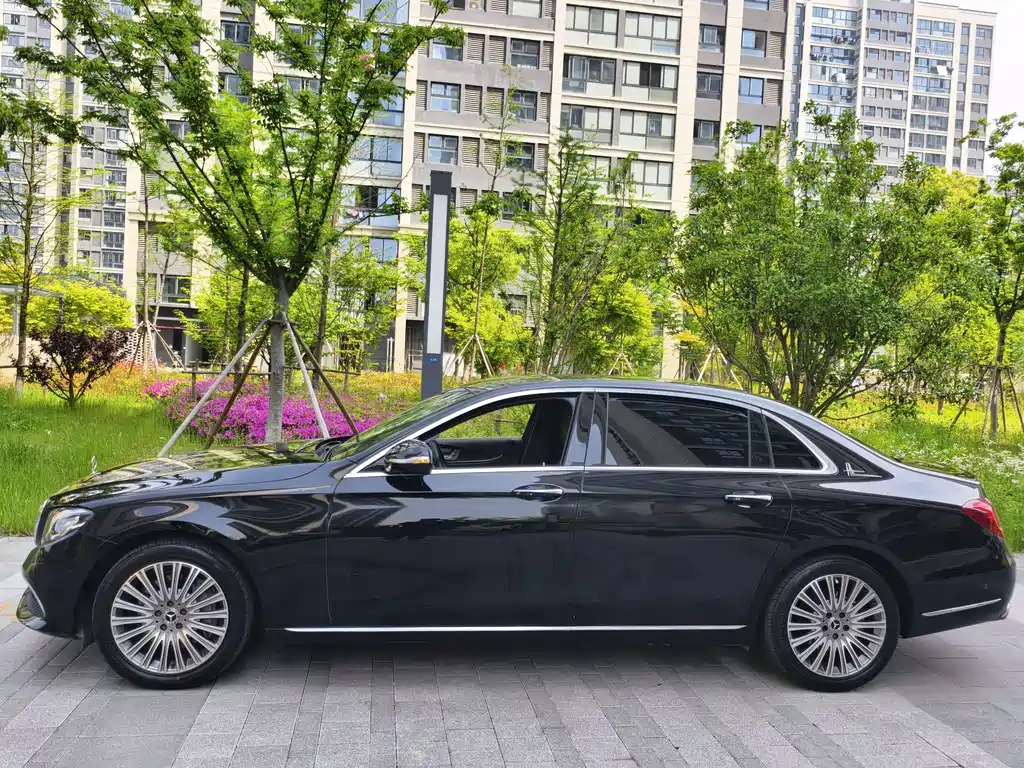Mercedes-Benz E-Class 2020