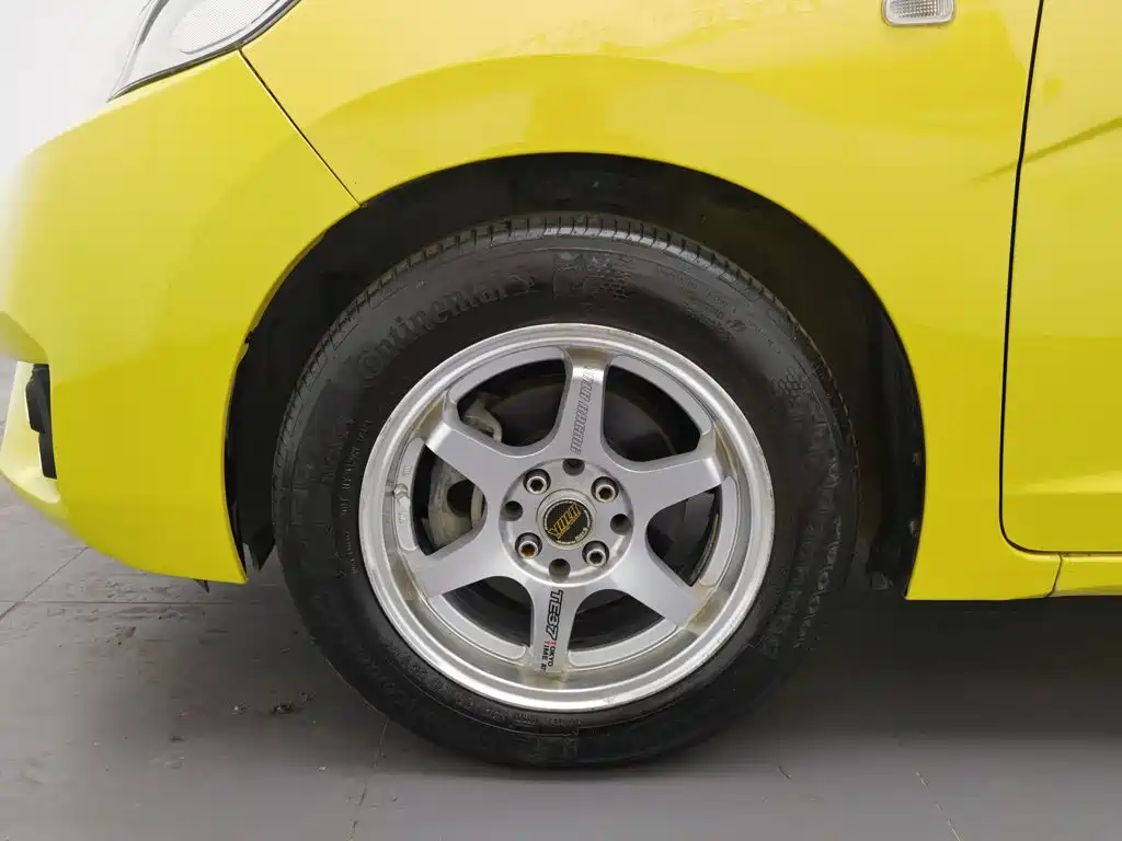 Honda Fit 2015 — фото 17