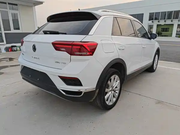 Volkswagen T-Roc 2021
