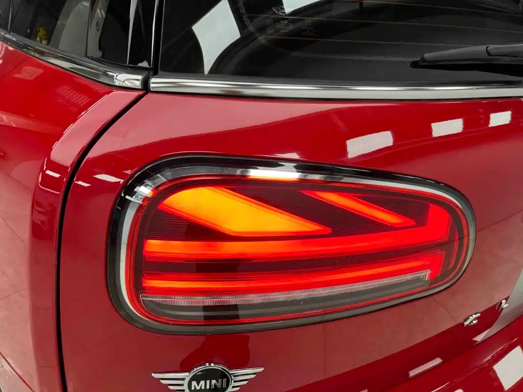 MINI Clubman 2022 — фото 18