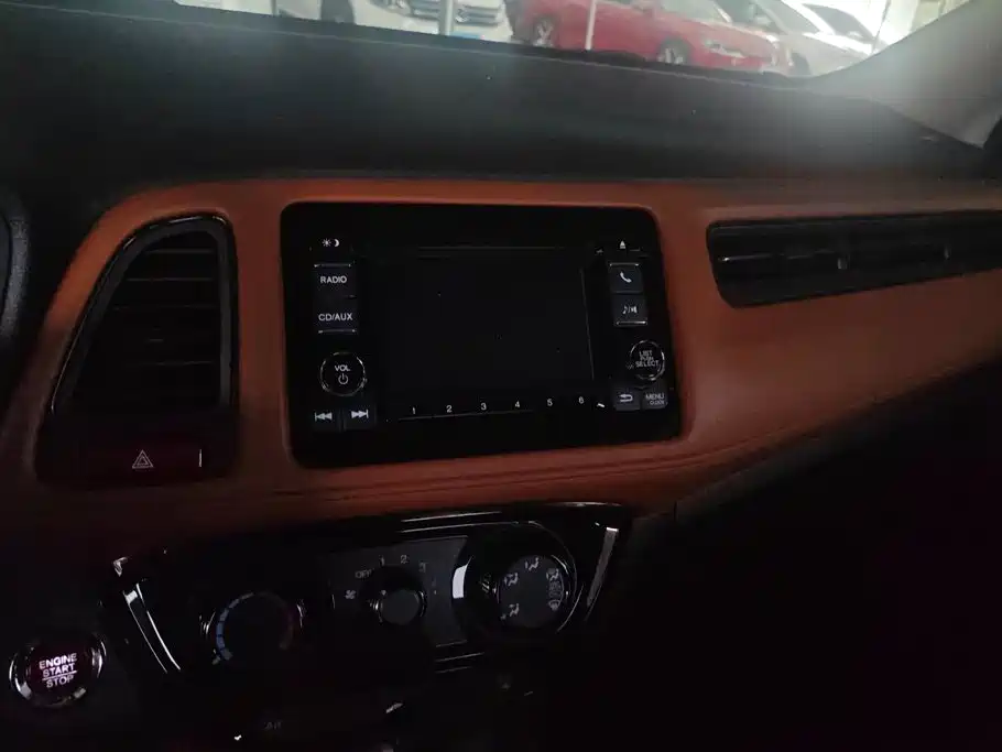 Honda Vezel 2016 — фото 13