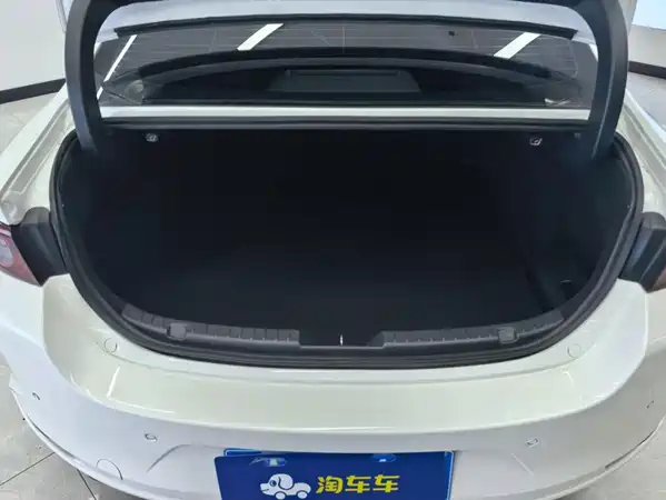 Mazda 3 Axela 2022
