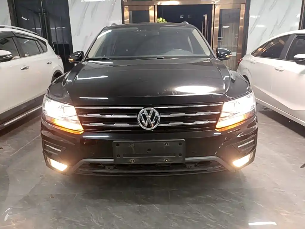 Volkswagen Tiguan L 2020