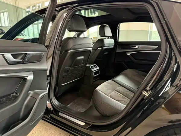 Audi A6L 2021