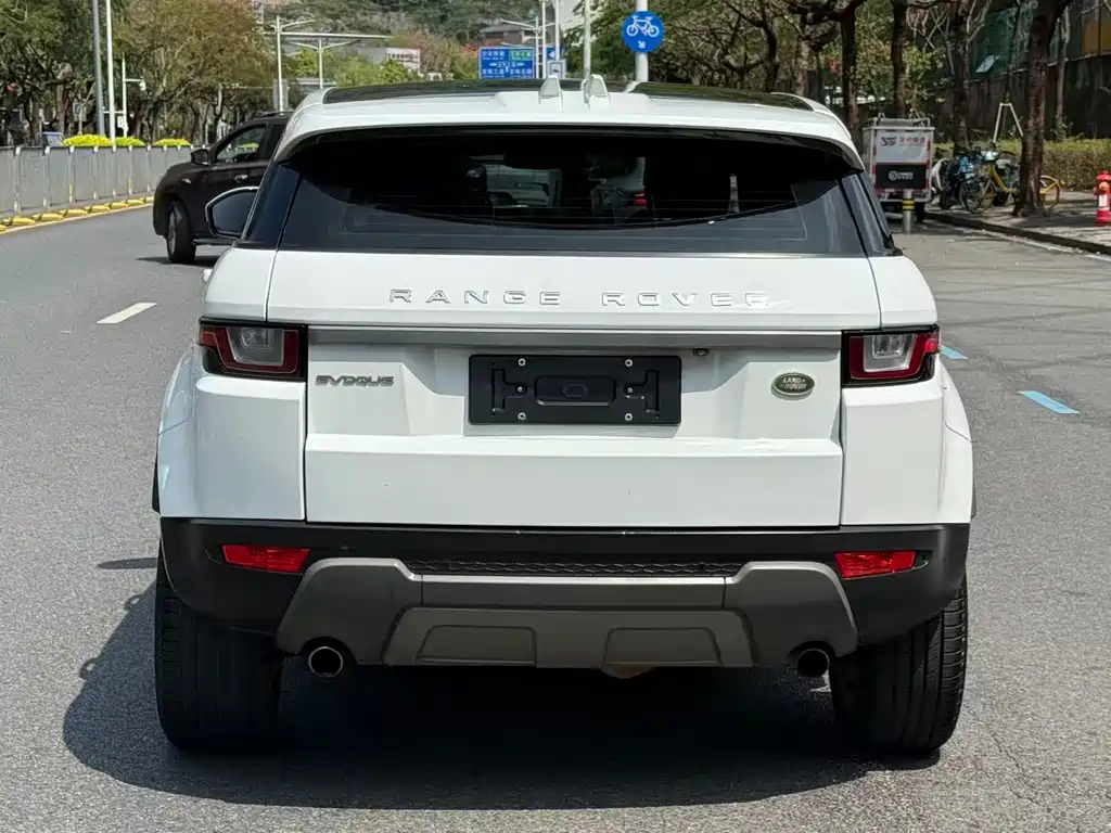 Land Rover Evoque 2018 — фото 5